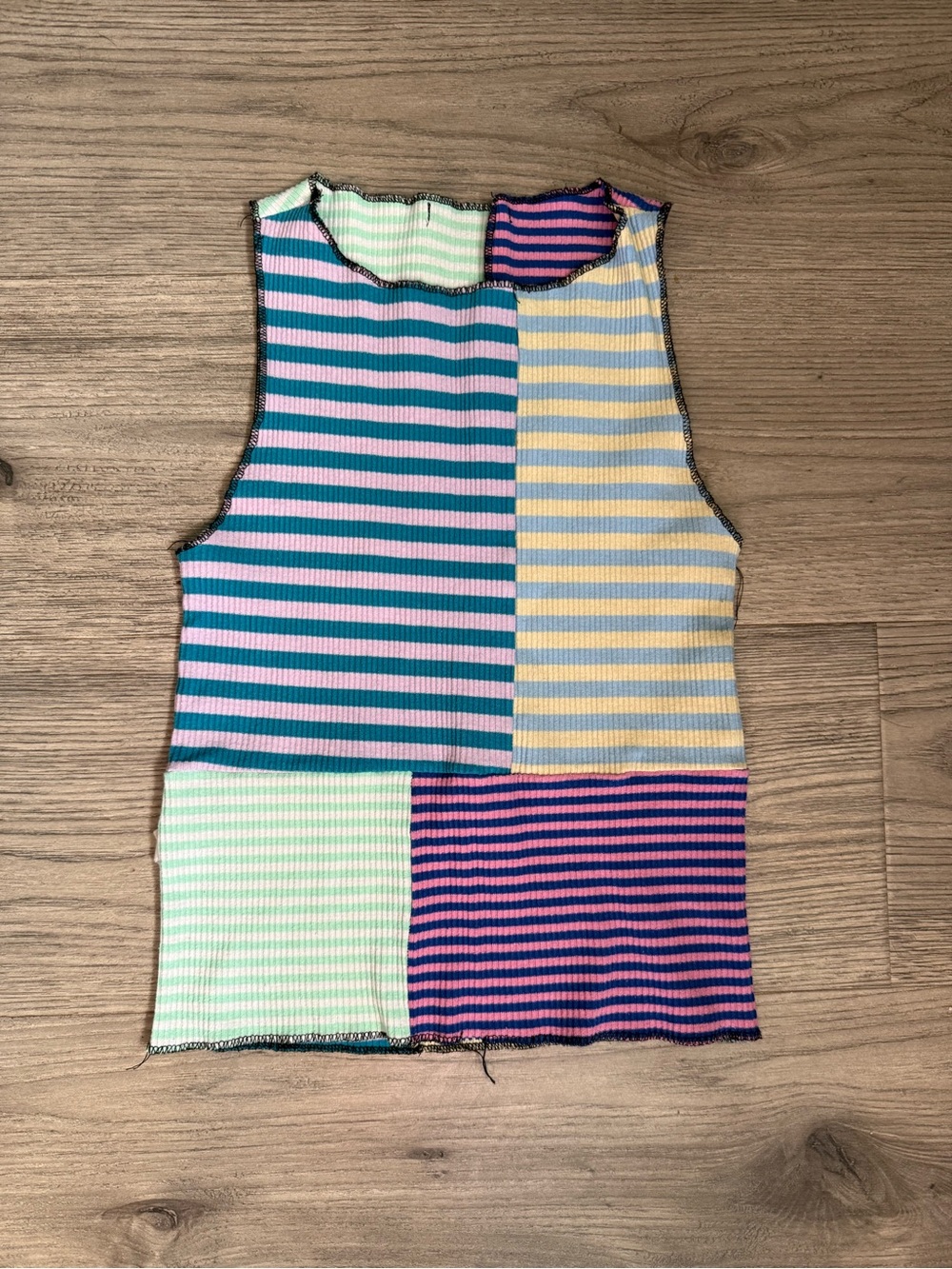 Buckle Colorblock Striped Ribbed Tank Top in Blue, Pink, Yellow, Green